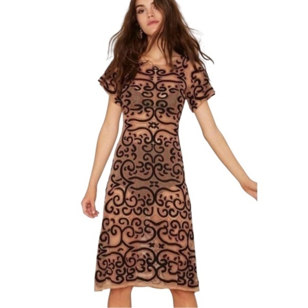 Rare For Love and Lemons Antonina Embroider Dress